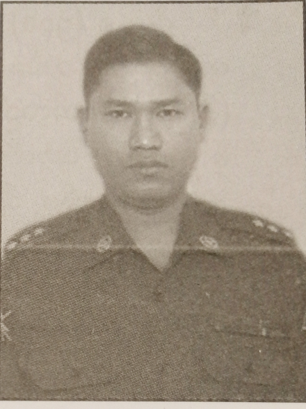 ဗိုလ်မှူး / ဗိုလ်ကြီး ဝင်းကိုကို